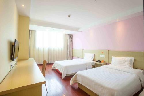 Hotel 7days Inn Baoding Railway Station West Square