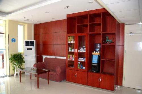 Hotel Hanting Express Baoding Wanbo Plaza