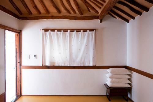Hostal Raon Guesthouse