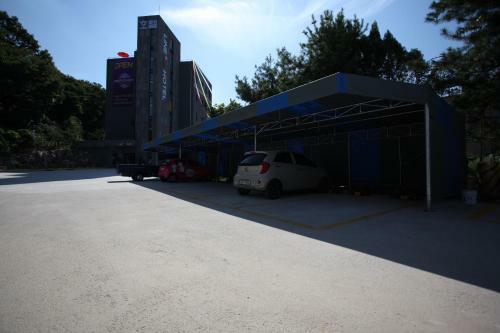 Lineplus Hotel