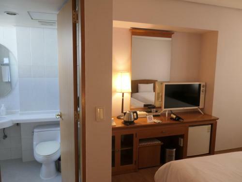 Daedong Hotel