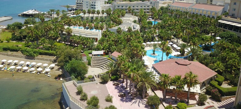 Oscar Resort Hotel