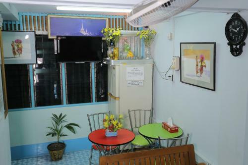 Hostal Chan Myae Thar Guest House