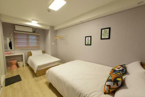 Hostal Omg Guesthouse