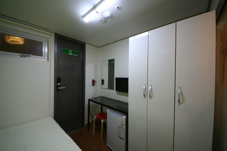 Hostal Star Guest Oneroomtel