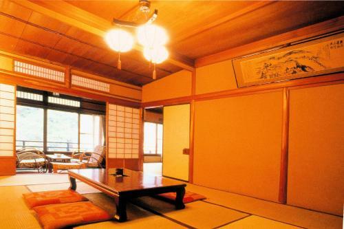 Ichinoyu Honkan