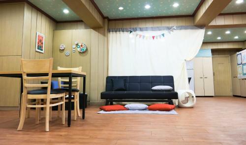 Albergue Mori Guesthouse