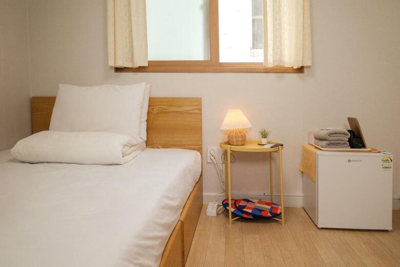 Hostal Starria Hostel