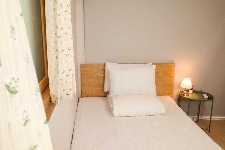 Hostal Starria Hostel