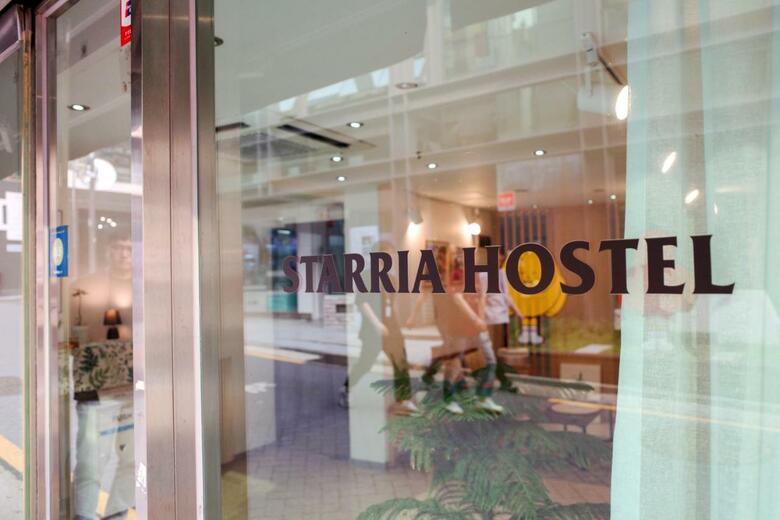 Hostal Starria Hostel