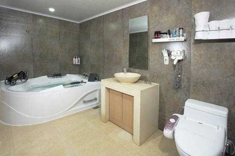 Dodo Tourist Hotel