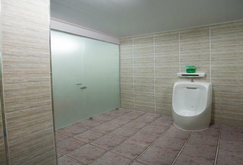 Hostal Uwa Guesthouse