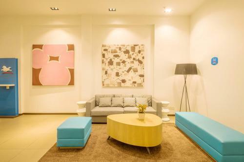 Hotel Hanting Express Beijing Huanle Valley