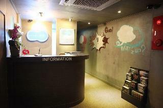 Hostal Atti Guesthouse