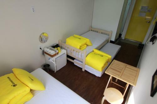 Hostal 24 Guesthouse Myeongdong Town