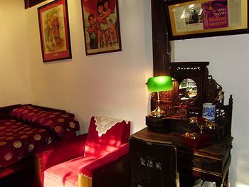 Posada Red Capital Residence