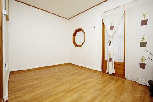 Hostal Vine Hanok Guesthouse