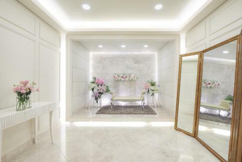 Seoul Riviera Hotel