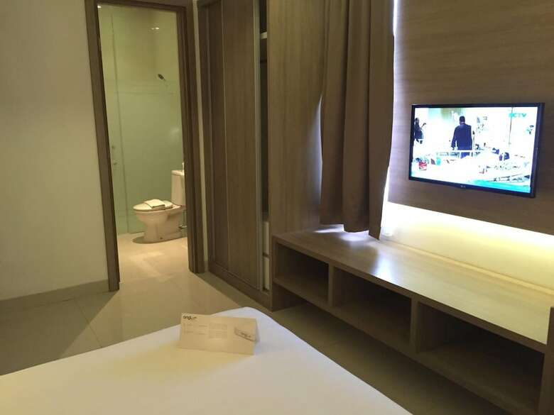 Hotel Whiz Prime Kelapa Gading