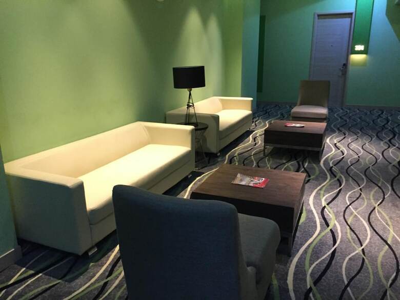 Hotel Whiz Prime Kelapa Gading