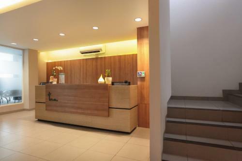 Hotel Legreen Suite Kuningan