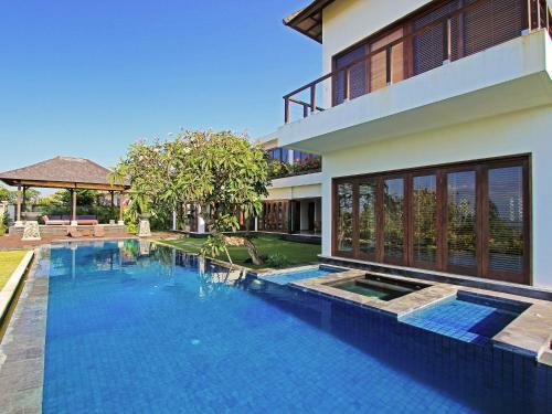 Awanti Villa