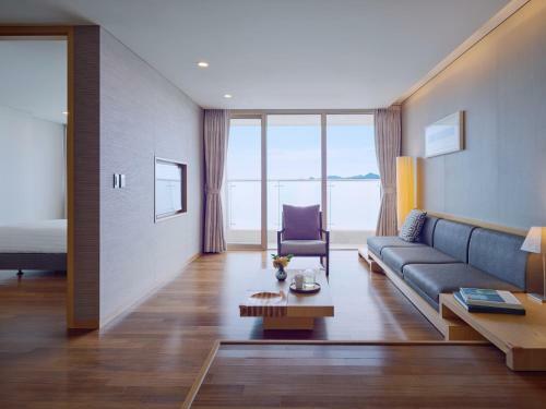 Hotel Sono Calm Yeosu