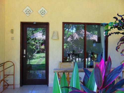 Balangan Cottages