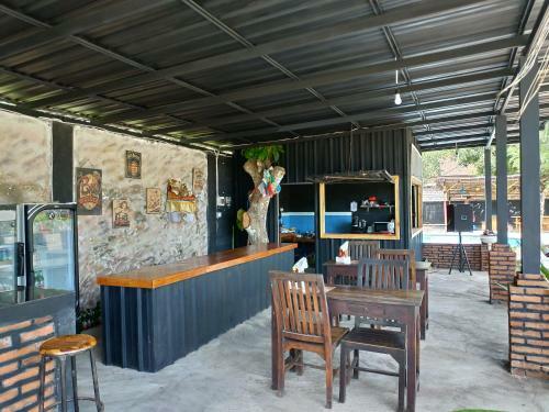 Balangan Cottages
