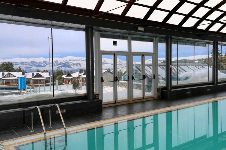Guitart La Molina Aparthotel & Spa