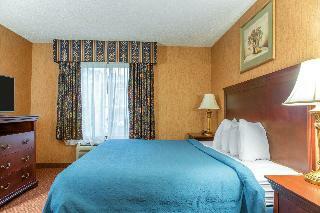 Hotel Quality Inn & Suites