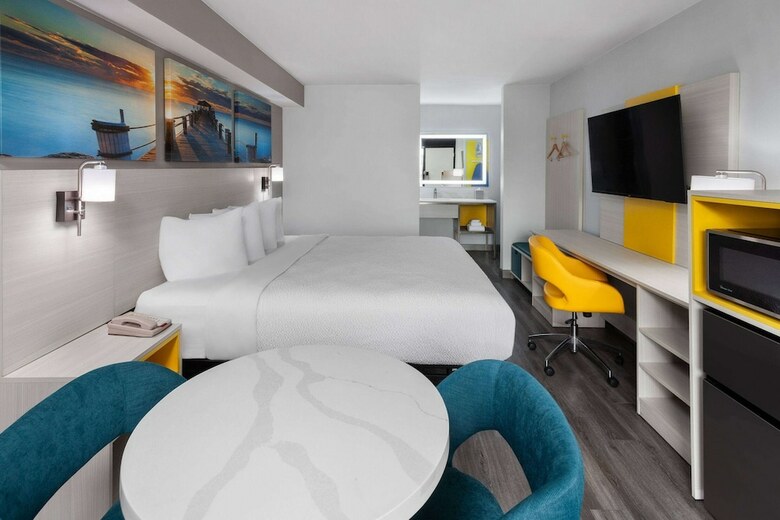 Hotel Quality Inn - West
