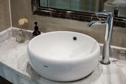 Chengdu Gladden Hotel