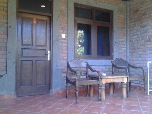 Hotel Kedin's Inn