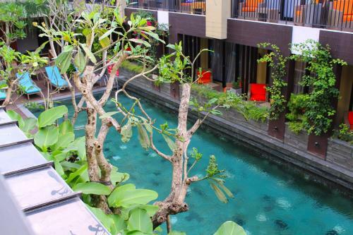 100 Sunset Hotel Managed By Eagle Eyes