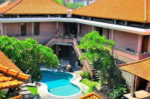 Hostal Si Doi Kuta