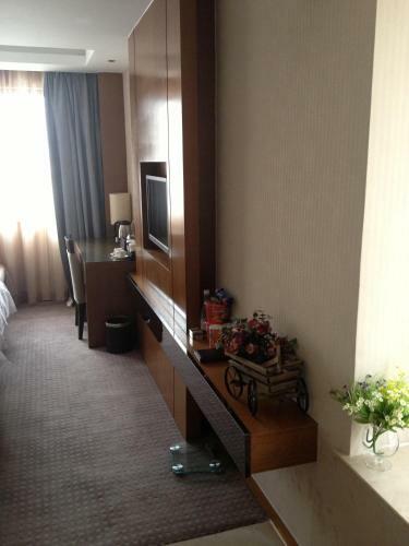 Yiwu Wendemu International Hotel
