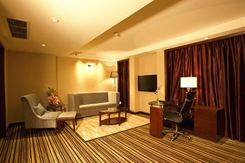 Leeden Hotel Chengdu