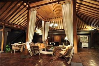 D'lima Hotel & Villas