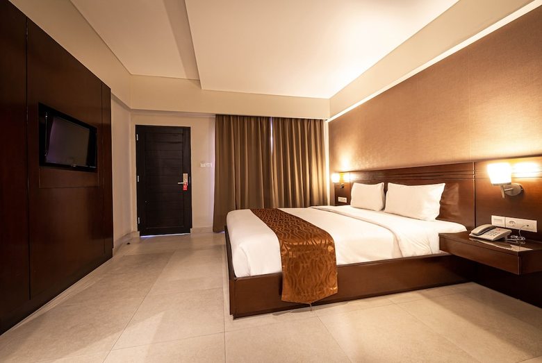 Hotel Yulia Beach Inn Kuta