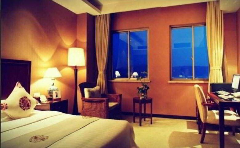 Yiwu Yi He Hotel