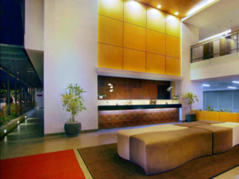 Quest Hotel Kuta