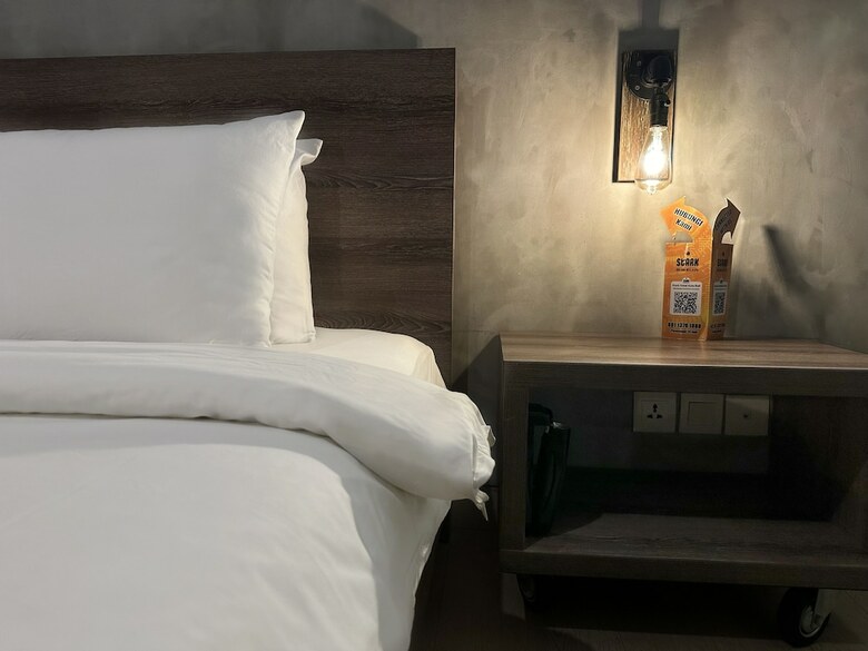 J Boutique Hotel