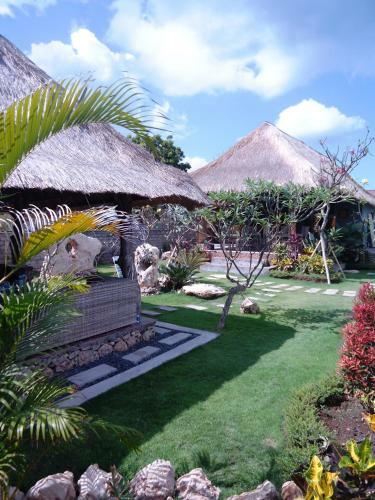 Harta Lembongan Villas
