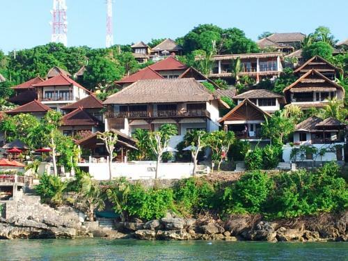 Lembongan Sanctuary Villas