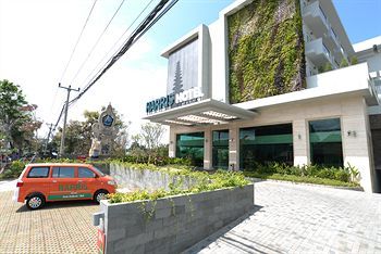 Harris Hotel Kuta Galleria - Bali