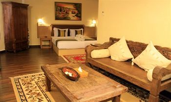 Hotel The Flora Kuta Bali