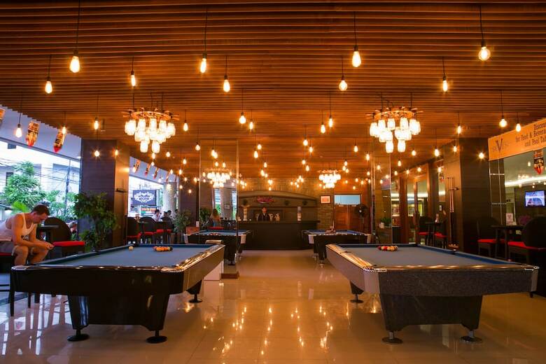 Kutabex Beachfront Hotel