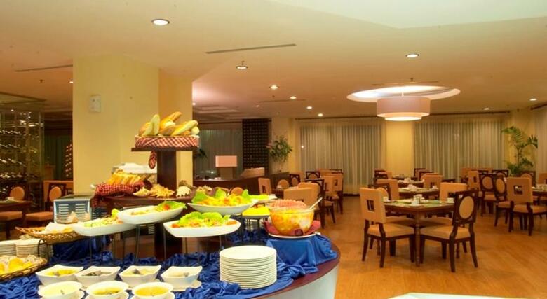 Hotel Gran Puri Manado