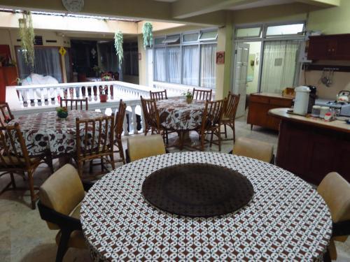 Hostal Enny's Guest House